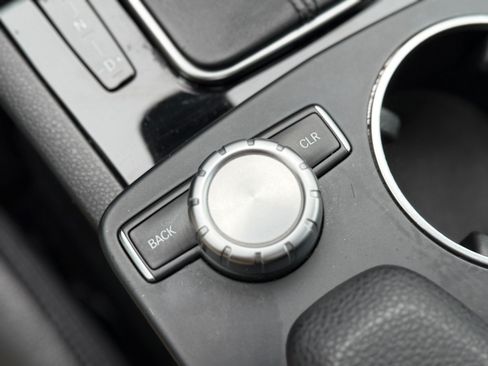 Used 2012 Mercedes-Benz C 63 AMG Coupe image 33