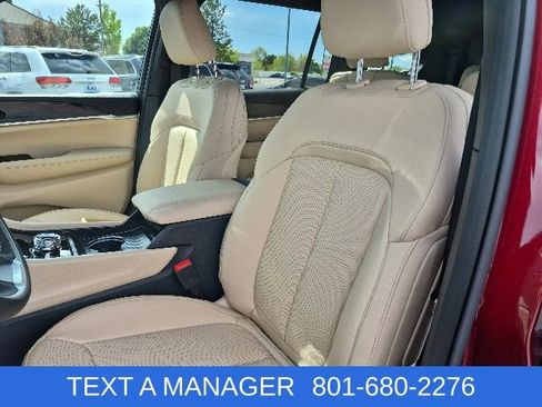 New 2026 Jeep Grand Cherokee L Limited AWD/4WD image 12
