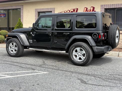 Used 2020 Jeep Wrangler Unlimited Sport S AWD/4WD image 5