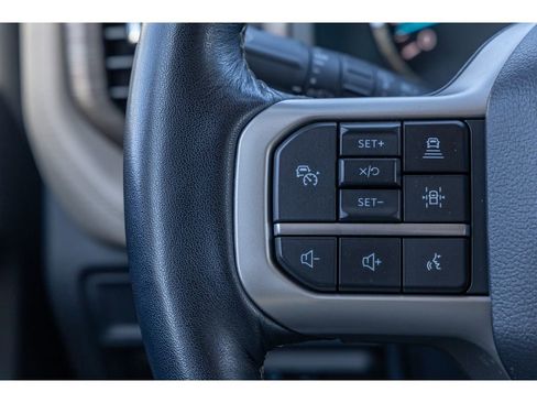 Used 2024 Ford Expedition Limited image 28