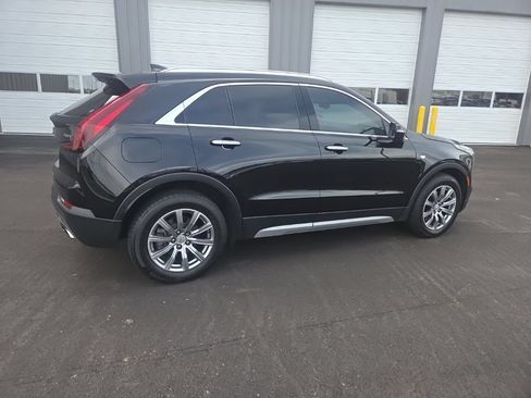 Used 2019 Cadillac XT4 Premium Luxury w/ Technology Package AWD/4WD image 10