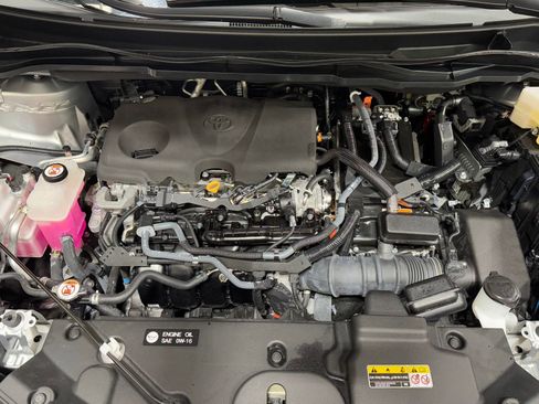 Used 2023 Toyota Sienna XLE FWD image 51