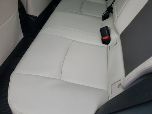 Certified 2023 Toyota Corolla Cross XLE w/ Convenience Package image 15