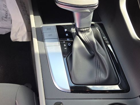 Used 2023 Hyundai Elantra SEL FWD image 20