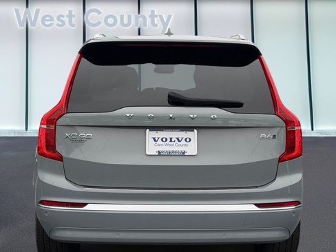 Certified 2024 Volvo XC90 B6 Ultimate w/ Lounge Package AWD/4WD image 6