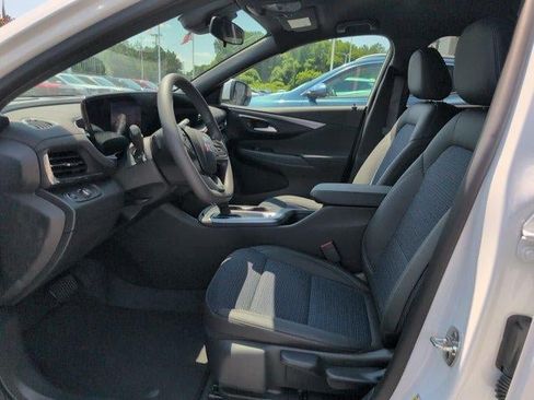 New 2026 Buick Envista Sport Touring w/ Advanced Safety Package FWD image 11