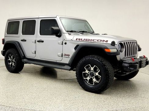 Used 2018 Jeep Wrangler Unlimited Rubicon AWD/4WD image 3