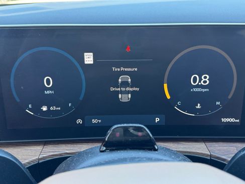 Certified 2024 Hyundai Santa Fe Limited image 19