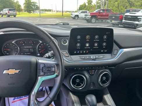 Used 2023 Chevrolet Blazer LT w/ Driver Confidence Package FWD image 11