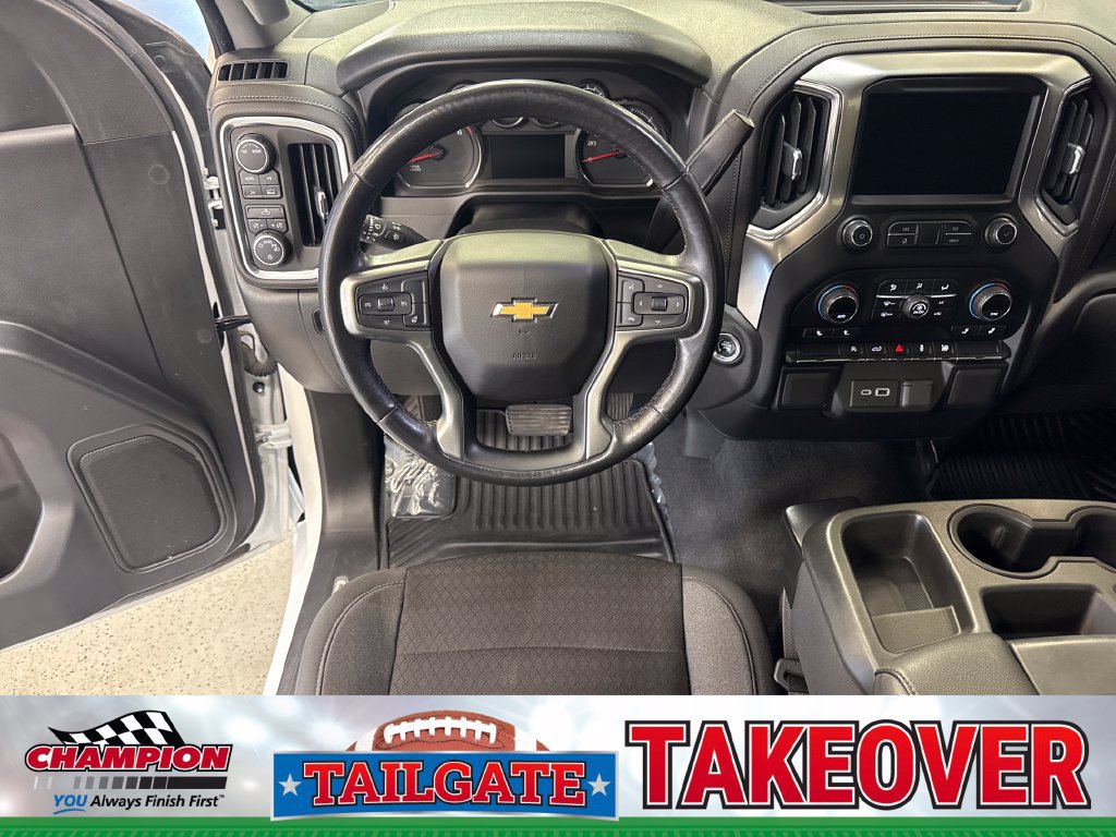 Used 2021 Chevrolet Silverado 1500 LT AWD/4WD image 17
