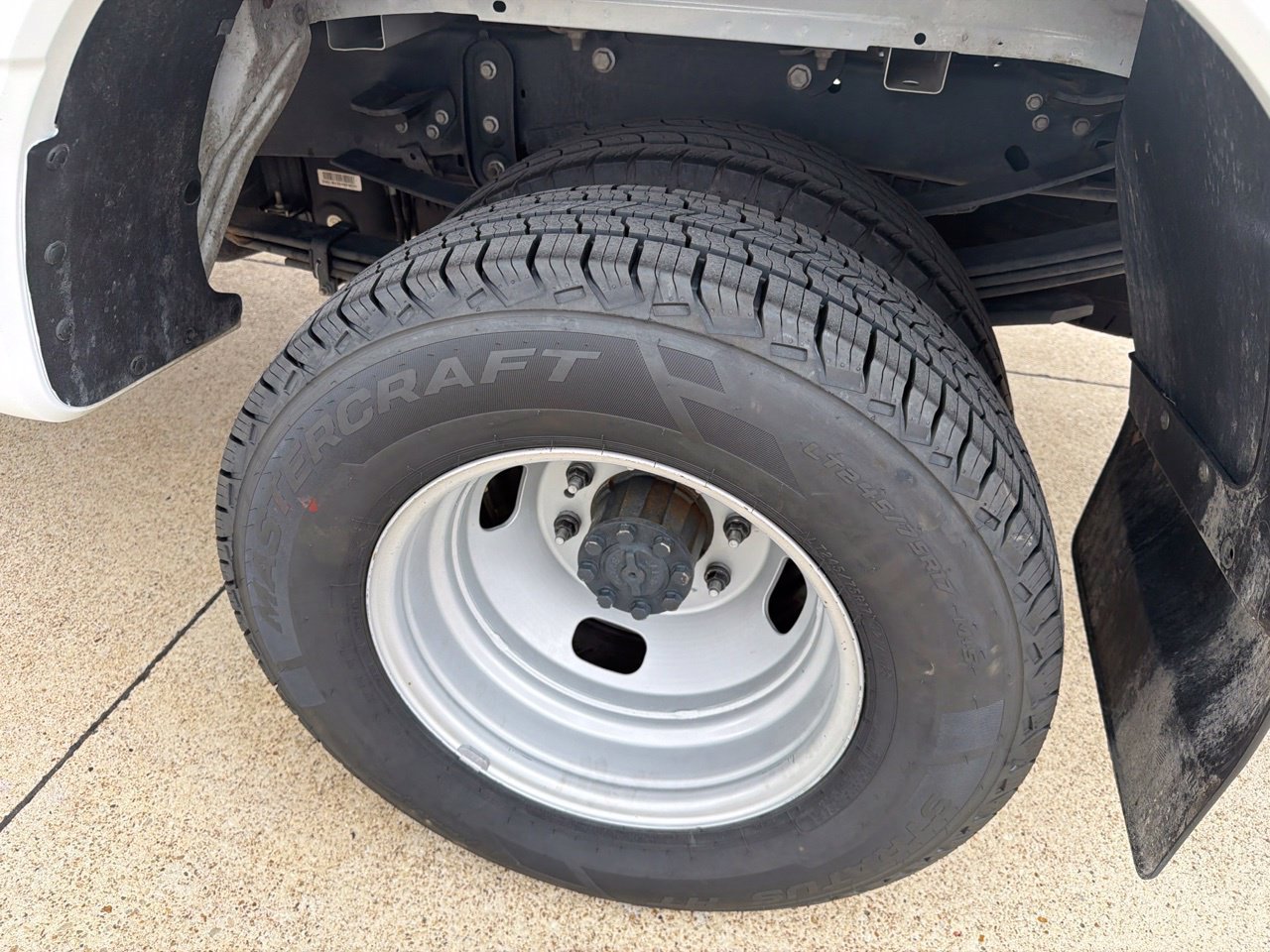 Used 2026 Ford F350 XLT AWD/4WD image 14