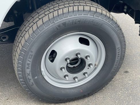 New 2026 Ford F350 XL w/ XL Chrome Package image 25