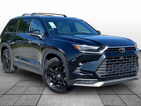 Used 2024 Toyota Grand Highlander AWD Hybrid image 2