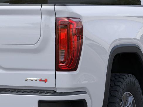 New 2025 GMC Sierra 1500 AT4 w/ AT4 Premium Package AWD/4WD image 26