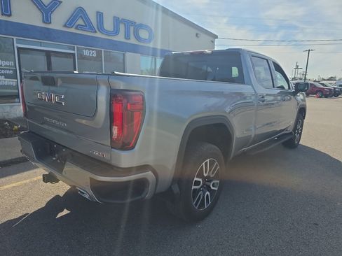 Used 2024 GMC Sierra 1500 AT4 w/ Technology Package image 4