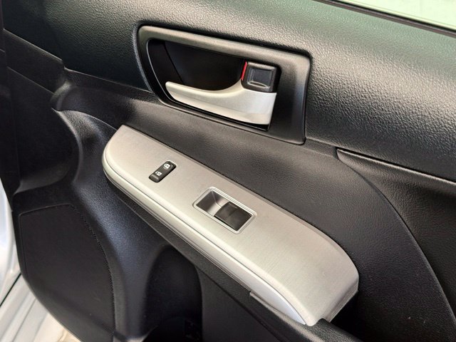 Used 2013 Toyota Camry SE FWD image 22