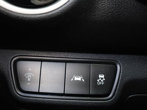 Used 2019 Kia Forte LXS FWD image 30