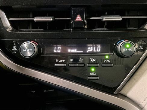 Certified 2024 Toyota Camry LE FWD image 33