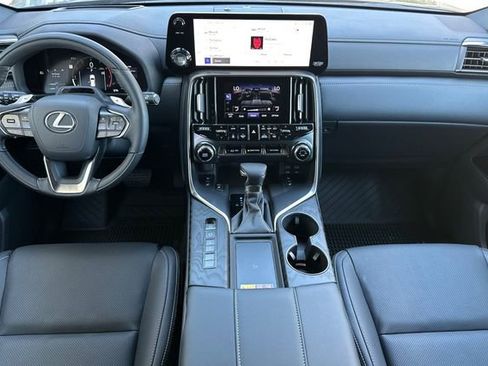 New 2026 Lexus LX 600 4WD w/ Luxury Package image 11