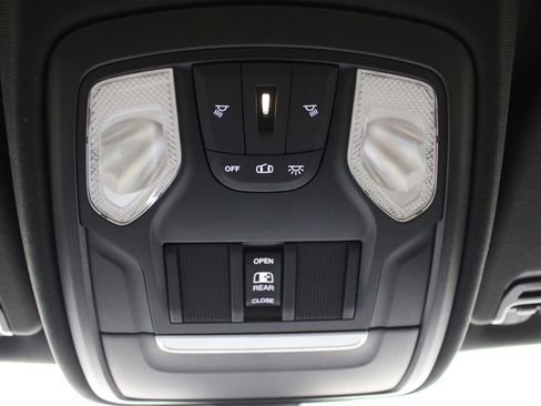 Used 2020 RAM 1500 Big Horn image 20