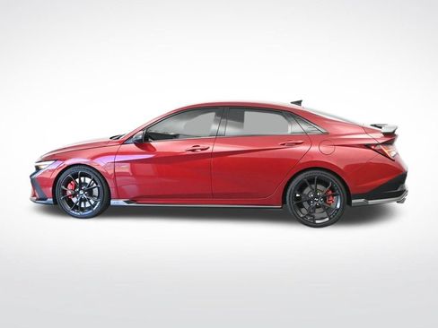 Used 2025 Hyundai Elantra N FWD image 9