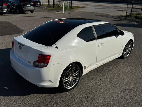 Used 2013 Scion tC BASE image 3