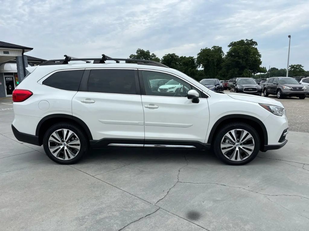 Used 2019 Subaru Ascent Limited AWD/4WD image 3