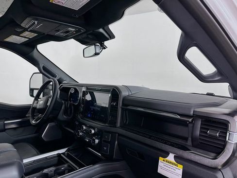 New 2026 Ford F450 Platinum w/ FX4 Off-Road Package AWD/4WD image 31