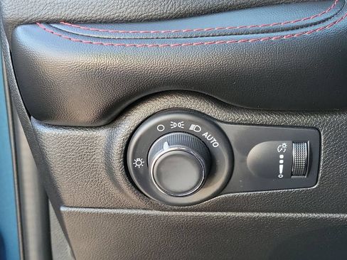 Certified 2024 Dodge Durango GT RWD image 9