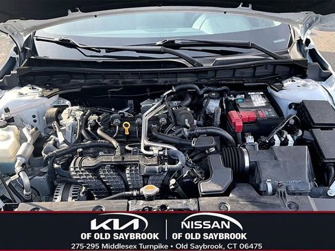 Used 2023 Nissan Altima 2.5 SR w/ SR Premium Package image 28