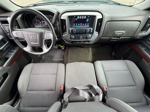 Used 2017 GMC Sierra 1500 SLE w/ SLE Value Package image 9