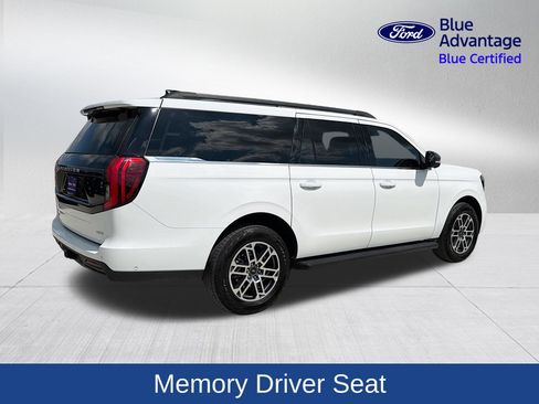 Used 2025 Ford Expedition Max Active AWD/4WD image 7