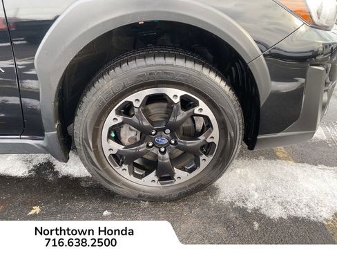 Used 2023 Subaru Crosstrek 2.0i image 11