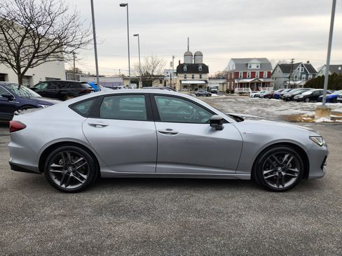 Used 2025 Acura TLX w/A-Spec Package image 6