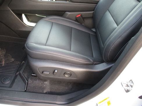 New 2026 Chevrolet Traverse LT w/ Driver Confidence Package image 10