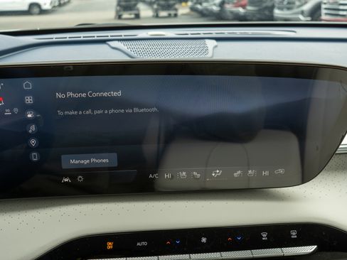 New 2026 Buick Enclave Avenir w/ Super Cruise Package image 16