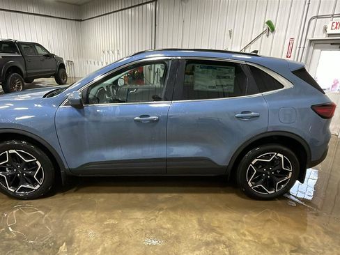 New 2026 Ford Escape Platinum w/ Equipment Group 601A image 30