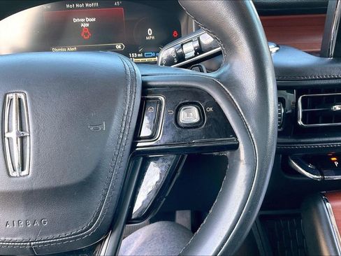 Used 2021 Lincoln Aviator Grand Touring image 17