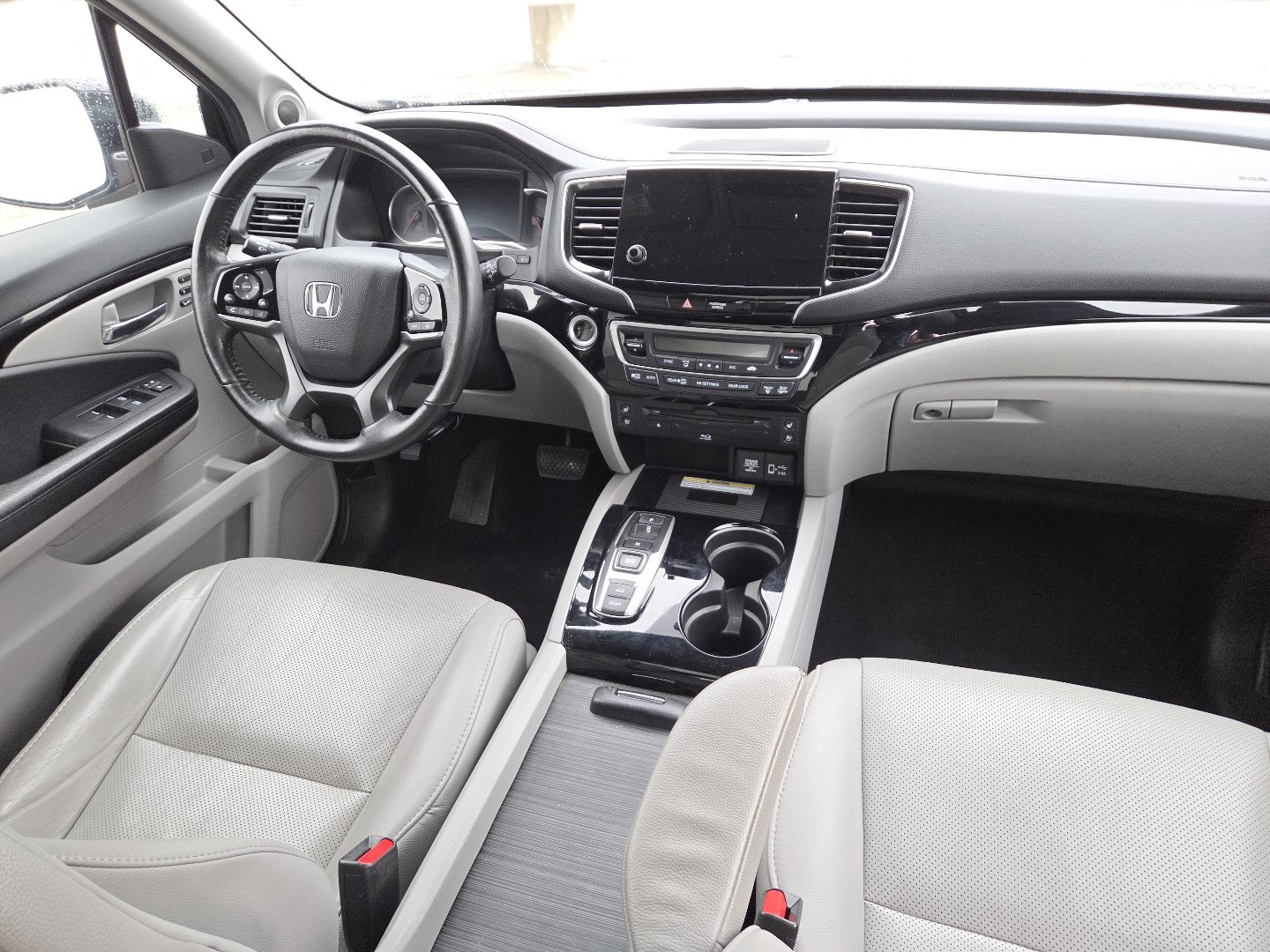 Used 2020 Honda Pilot Elite image 26