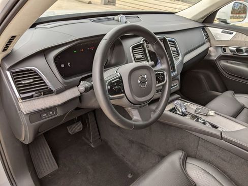 Certified 2024 Volvo XC90 T8 Ultimate w/ Lounge Package image 8