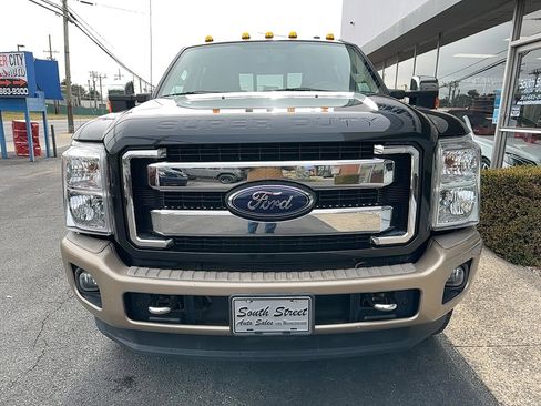 Used 2012 Ford F250 King Ranch w/ King Ranch w/Chrome Pkg image 30