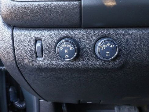 Used 2018 GMC Canyon SLE w/ SLE Convenience Package image 21