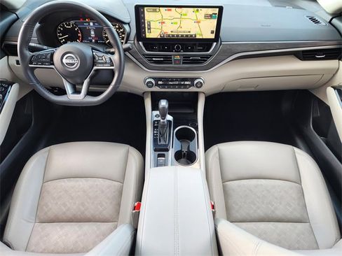 Used 2024 Nissan Altima 2.5 SL image 24