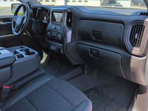 Used 2024 Chevrolet Silverado 1500 Custom image 29