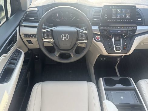 Used 2026 Honda Odyssey EX-L image 21