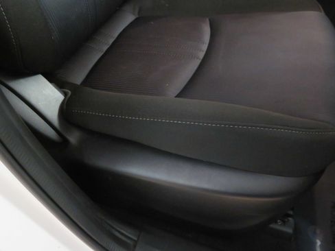 Used 2021 MAZDA CX-3 Sport FWD image 26