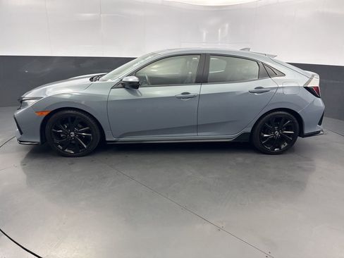 Used 2018 Honda Civic Sport Touring image 2