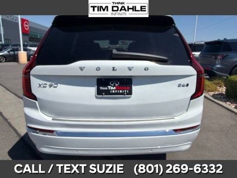 Used 2025 Volvo XC90 B6 Plus w/ Protection Package Premier AWD/4WD image 12