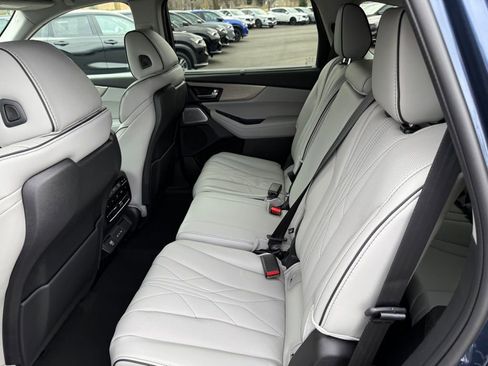 New 2026 Acura MDX w/ Advance Package image 15