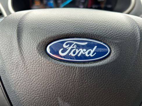 Used 2020 Ford Edge SEL image 20